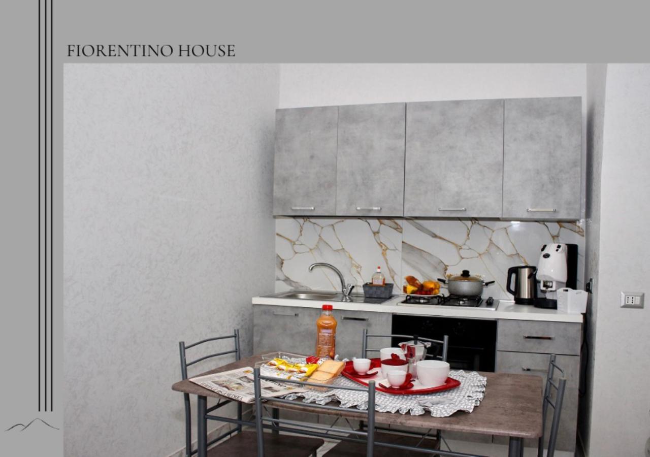 Free Parking - Fiorentino House